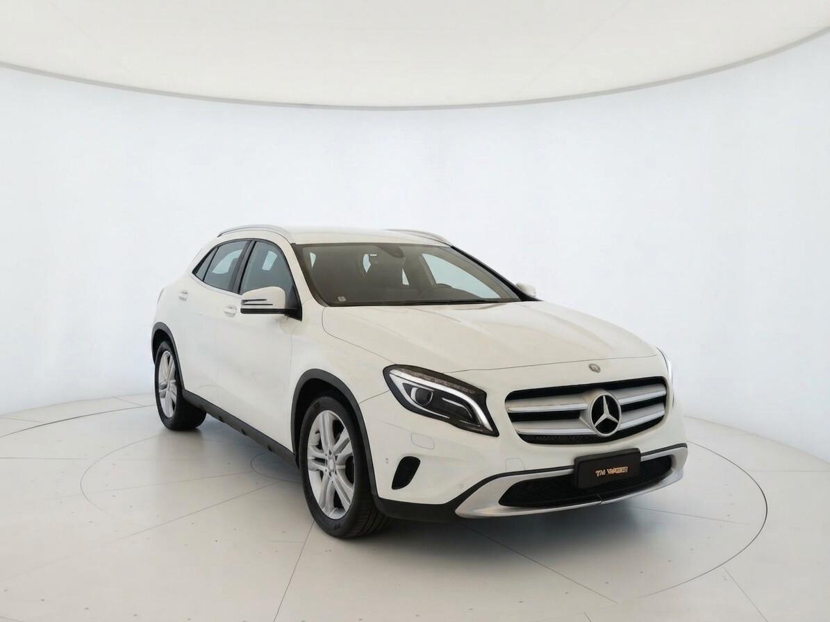 Mercedes-benz GLA 200 d Automatic Sport - NEOPATENTATI