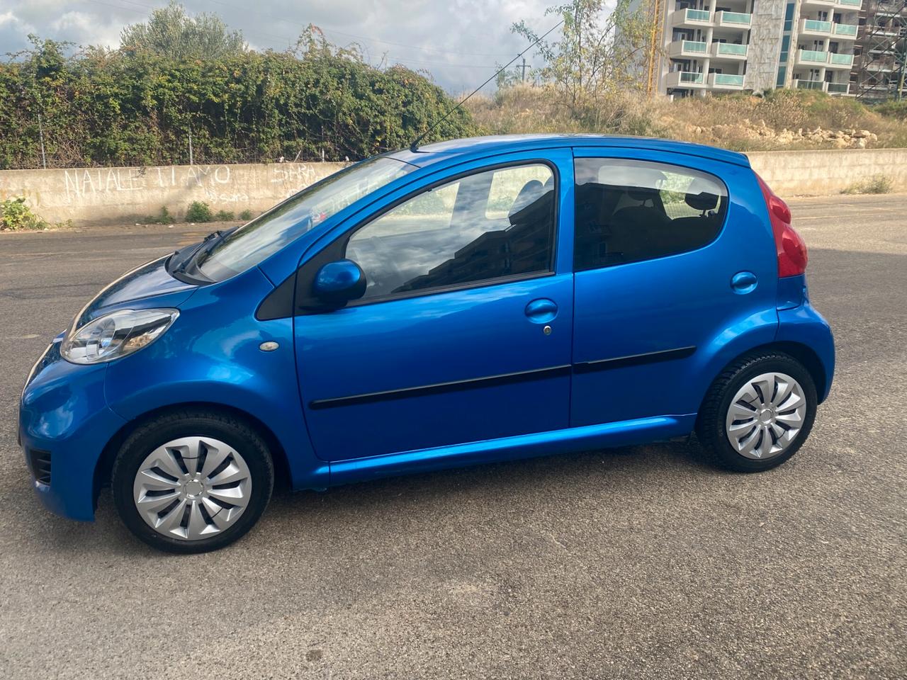 Peugeot 107 1.0 68CV 5p. Plaisir