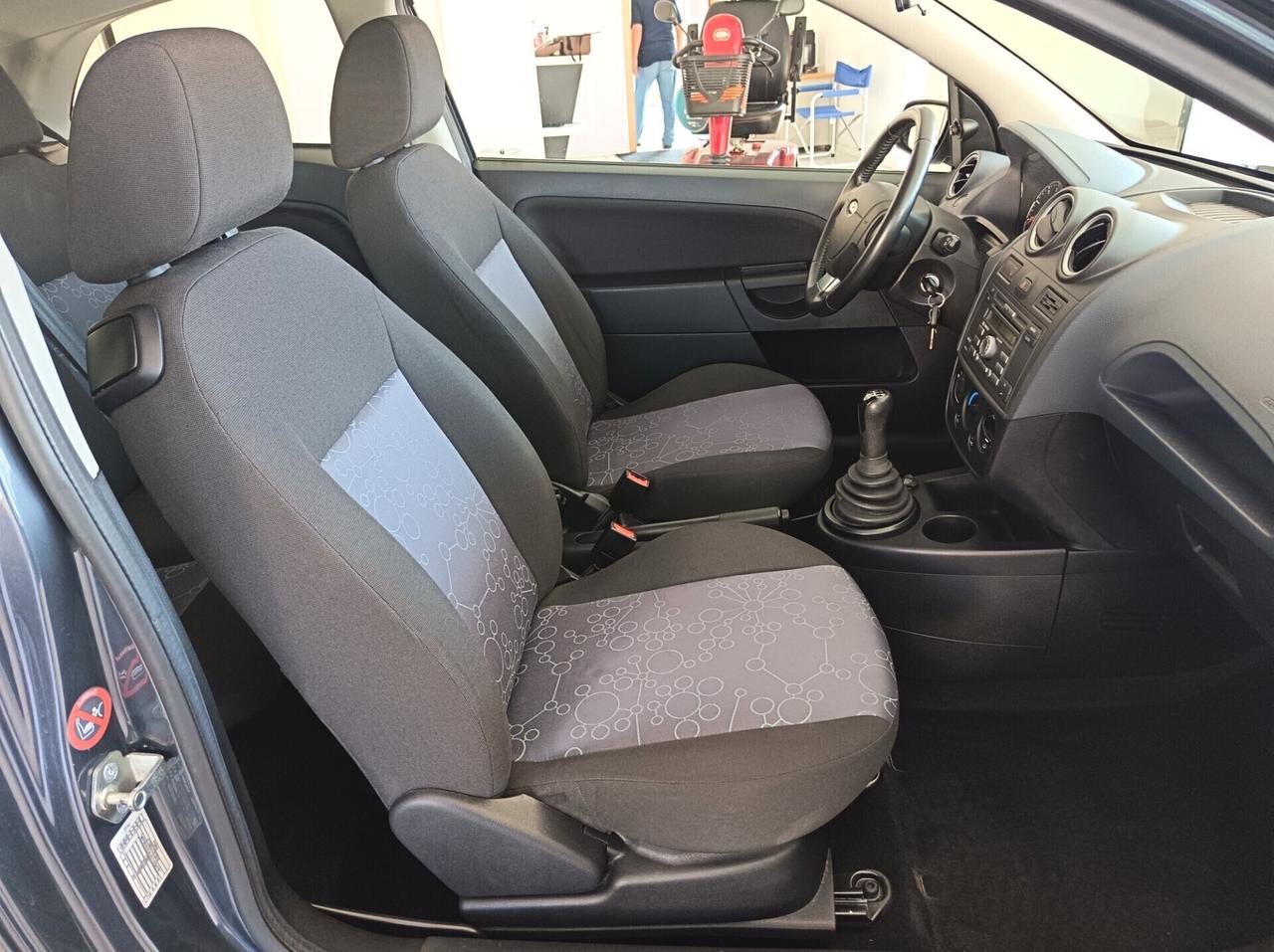 Ford Fiesta 1.4 TDCi 3p. Ghia 127000km