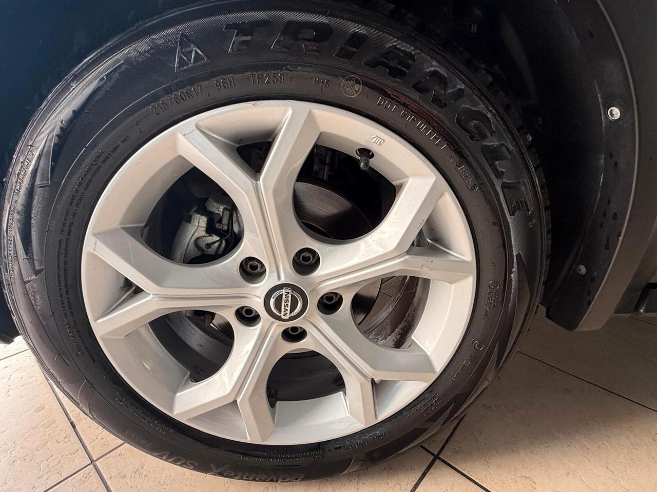 Nissan Juke 1.0 DIG-T 114 CV TEKNA