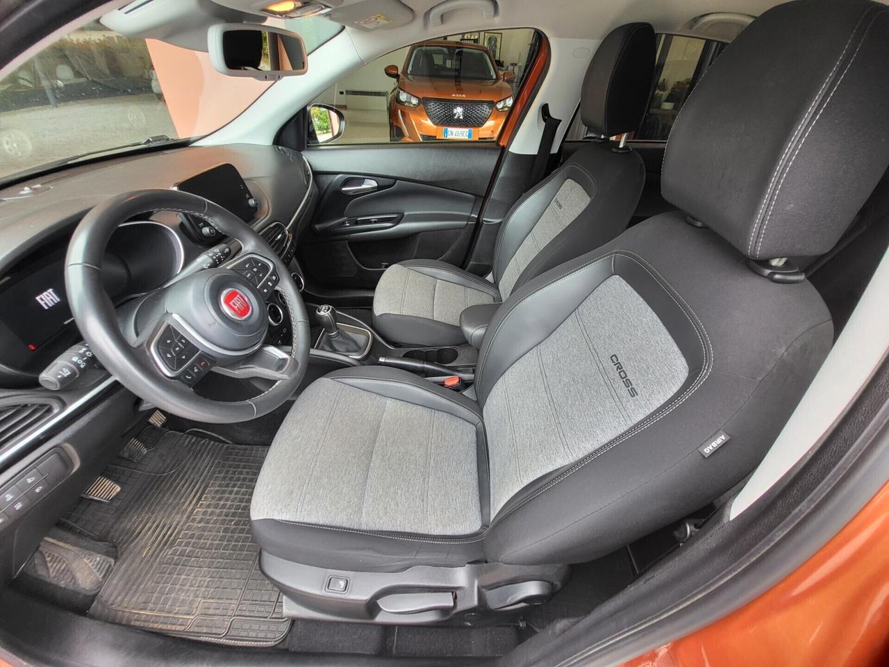 Fiat Tipo 1.0 5 porte Cross FULL OPTIONAL
