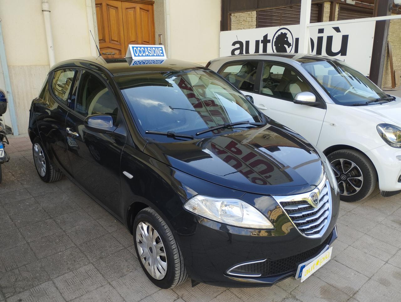 Lancia Ypsilon 1.2 69 CV 5 porte