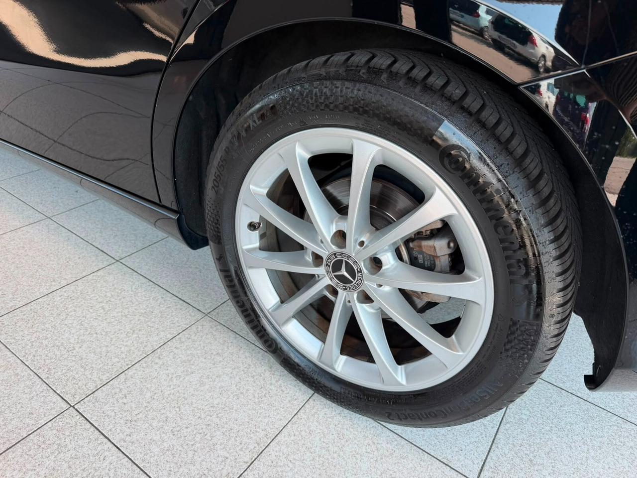 Mercedes-Benz A 180 1.5 Diesel Cambio Automatico Neopatentati