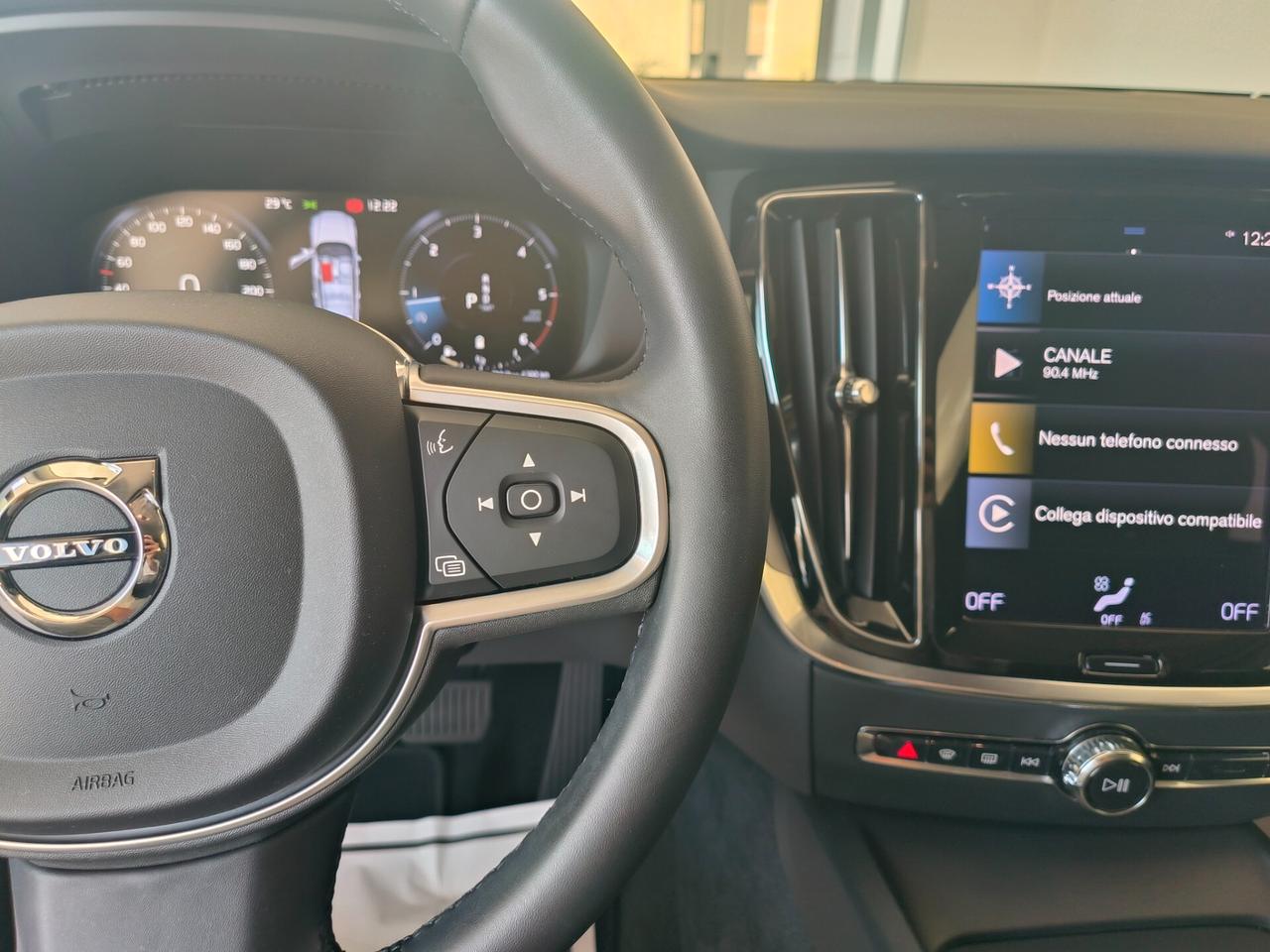 Volvo V60 B4 (d) Geartronic Momentum Business
