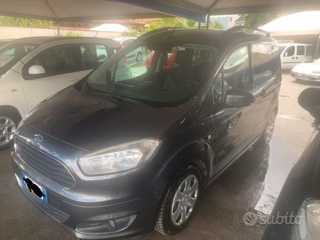 Ford Tourneo Courier 10000