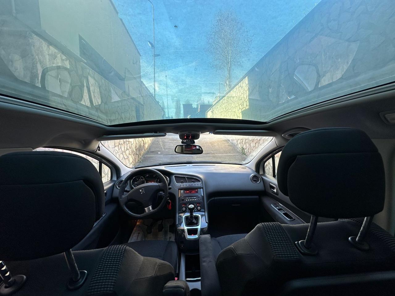 Peugeot 5008 1.6 VTi 120CV Tecno