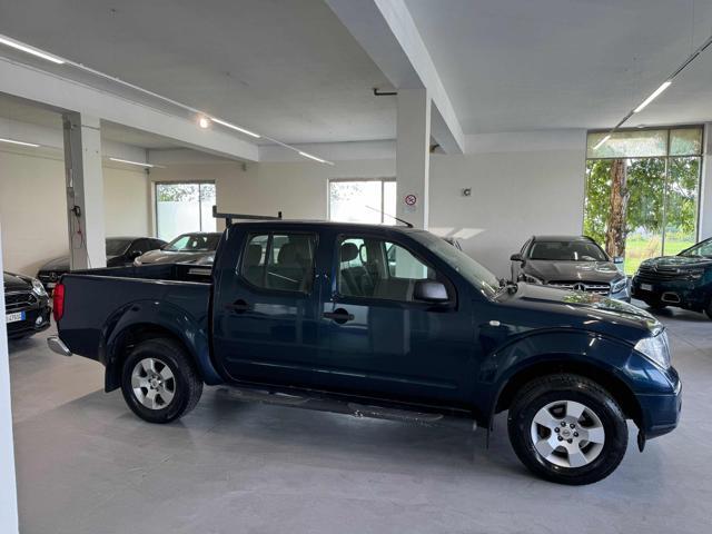 NISSAN Navara 2.5 dCi 4 porte Double Cab LE