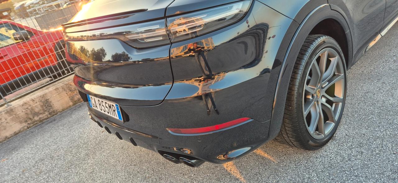 Porsche Cayenne Coupé 3.0 V6 E-Hybrid