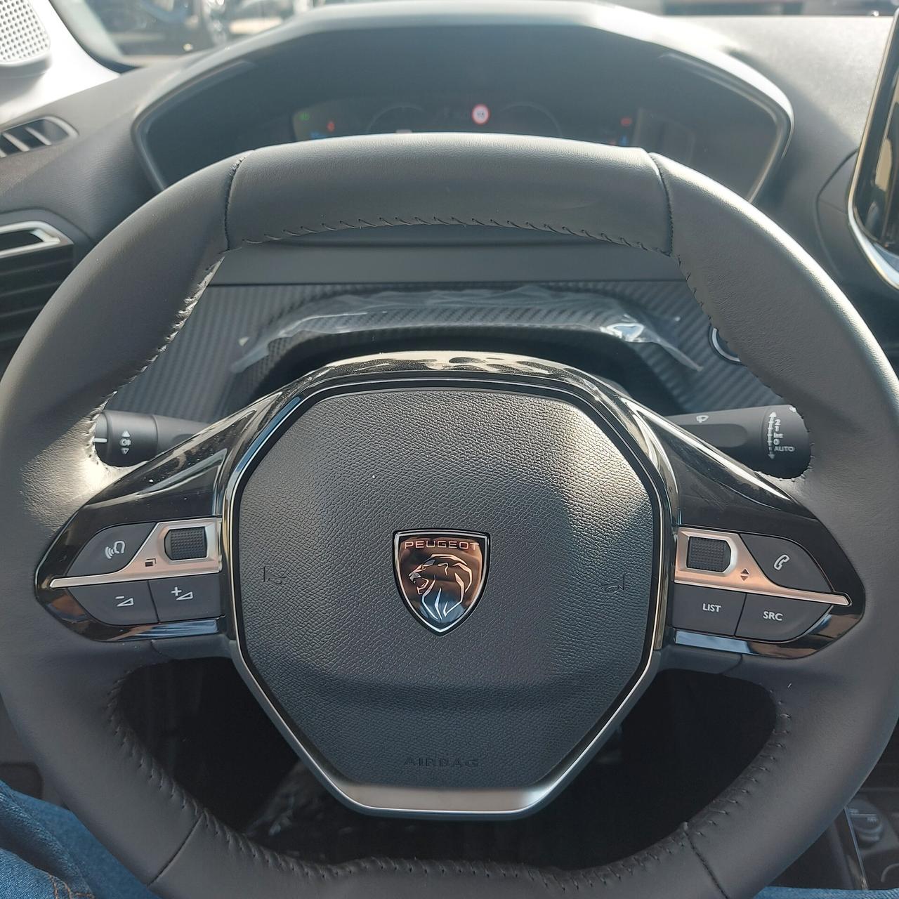 Peugeot 208 Hybrid 145 e-DCS6 Allure