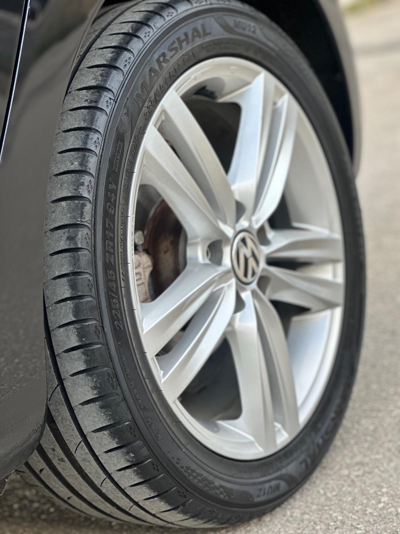 Volkswagen GOLF 1.6 DIESEL 2010 - SOLO 170 MILA KM
