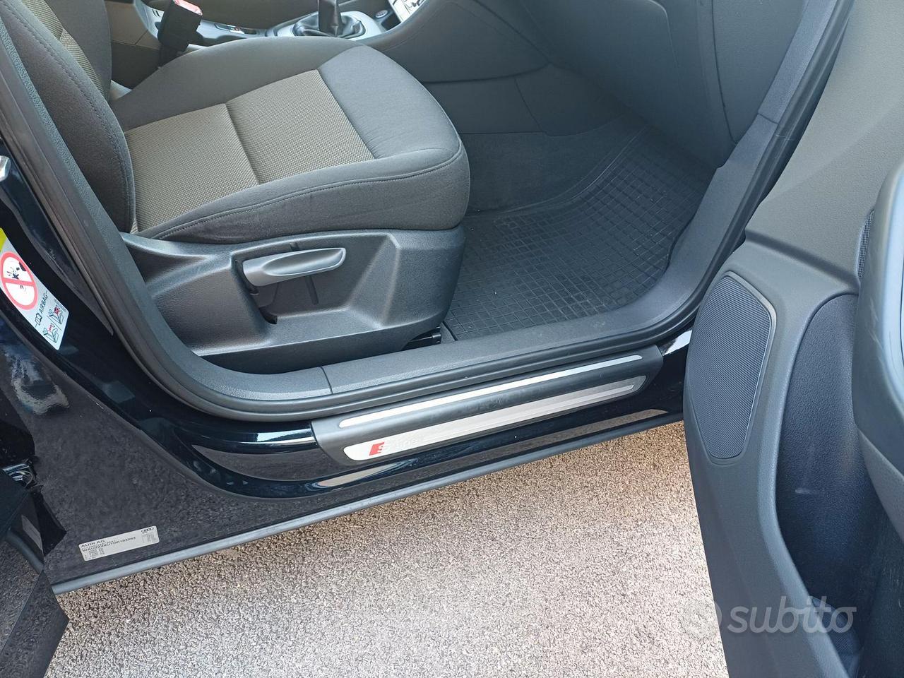 Audi Q3 tdi 2.0 Cv 140 2 Wd S-Line Fuoristrada