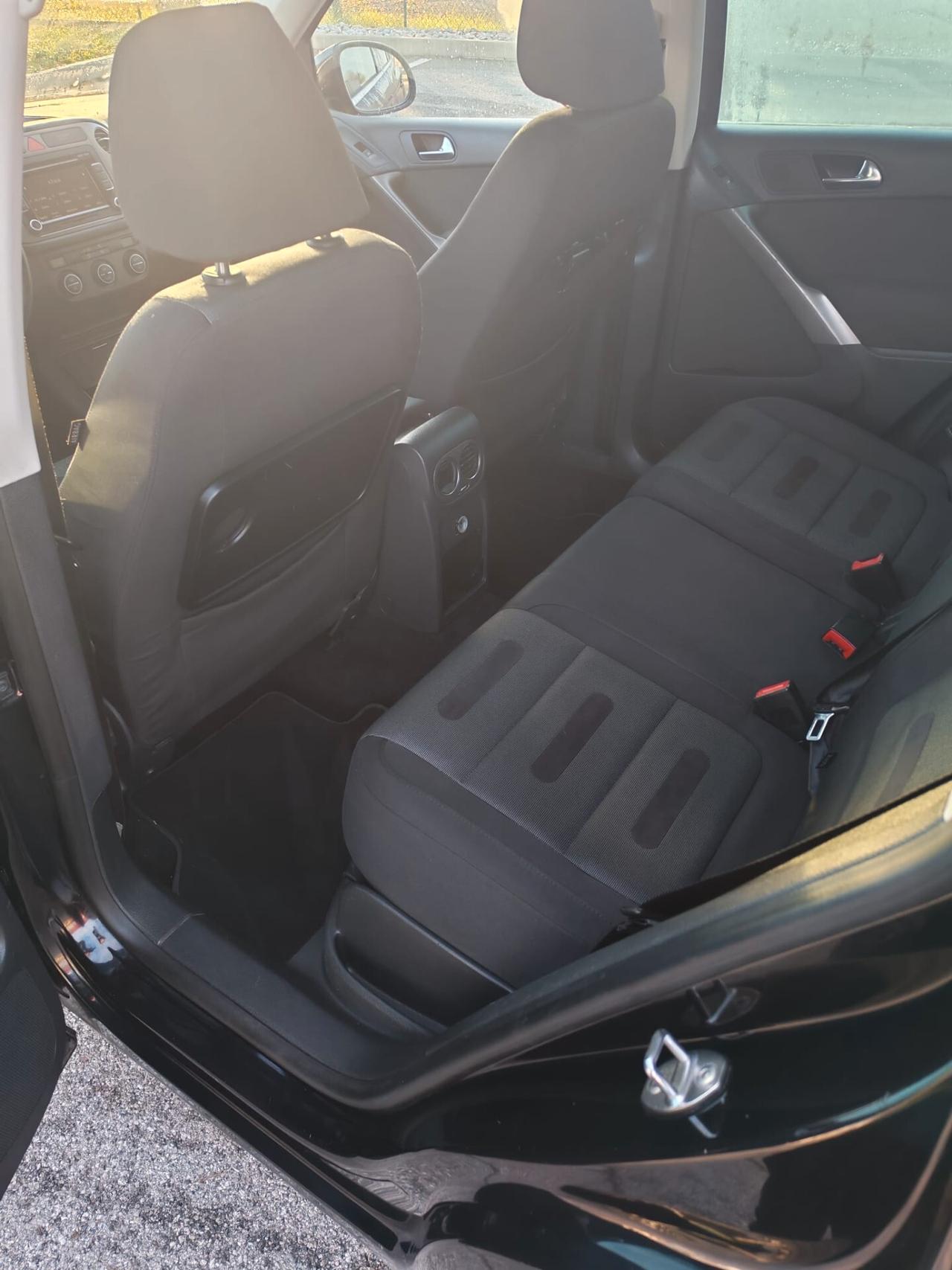 Volkswagen Tiguan 2.0 TDI DPF 4MOTION Sport & Style