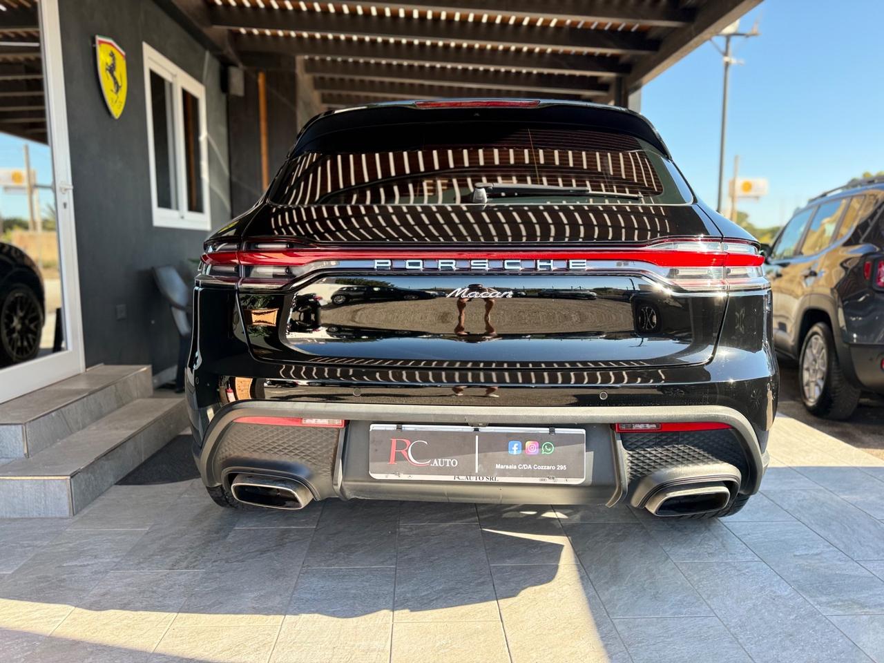 Porsche Macan 2.0 265 CV TETTO APRIBILE IVA ESPOSTA