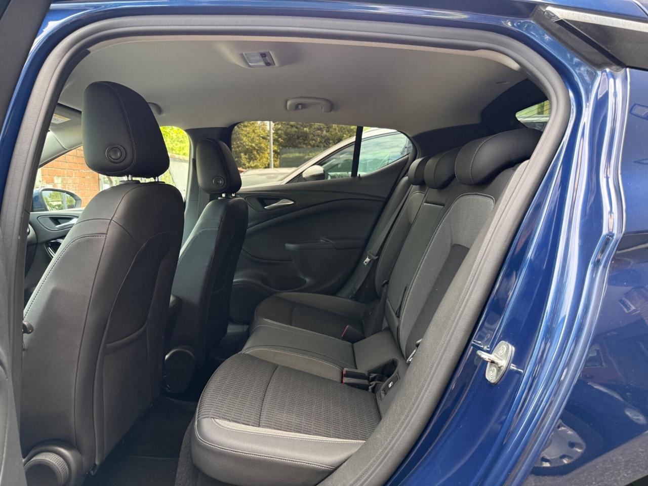 Opel Astra 1.5 CDTI 122 CV S&S AT9 5 porte Business Elegance