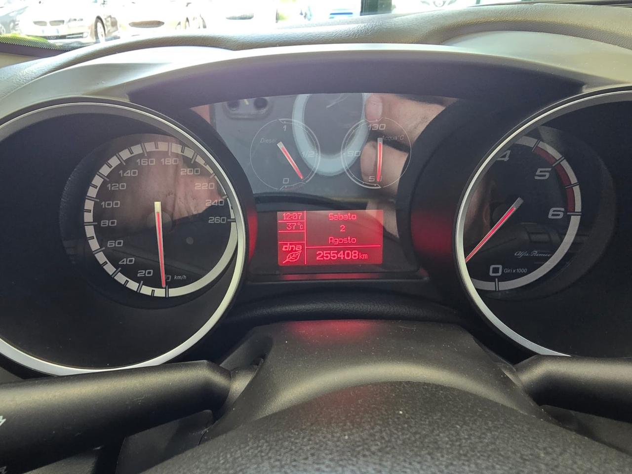 Alfa Romeo Giulietta 1.6 JTDm-2 105 CV Exclusive