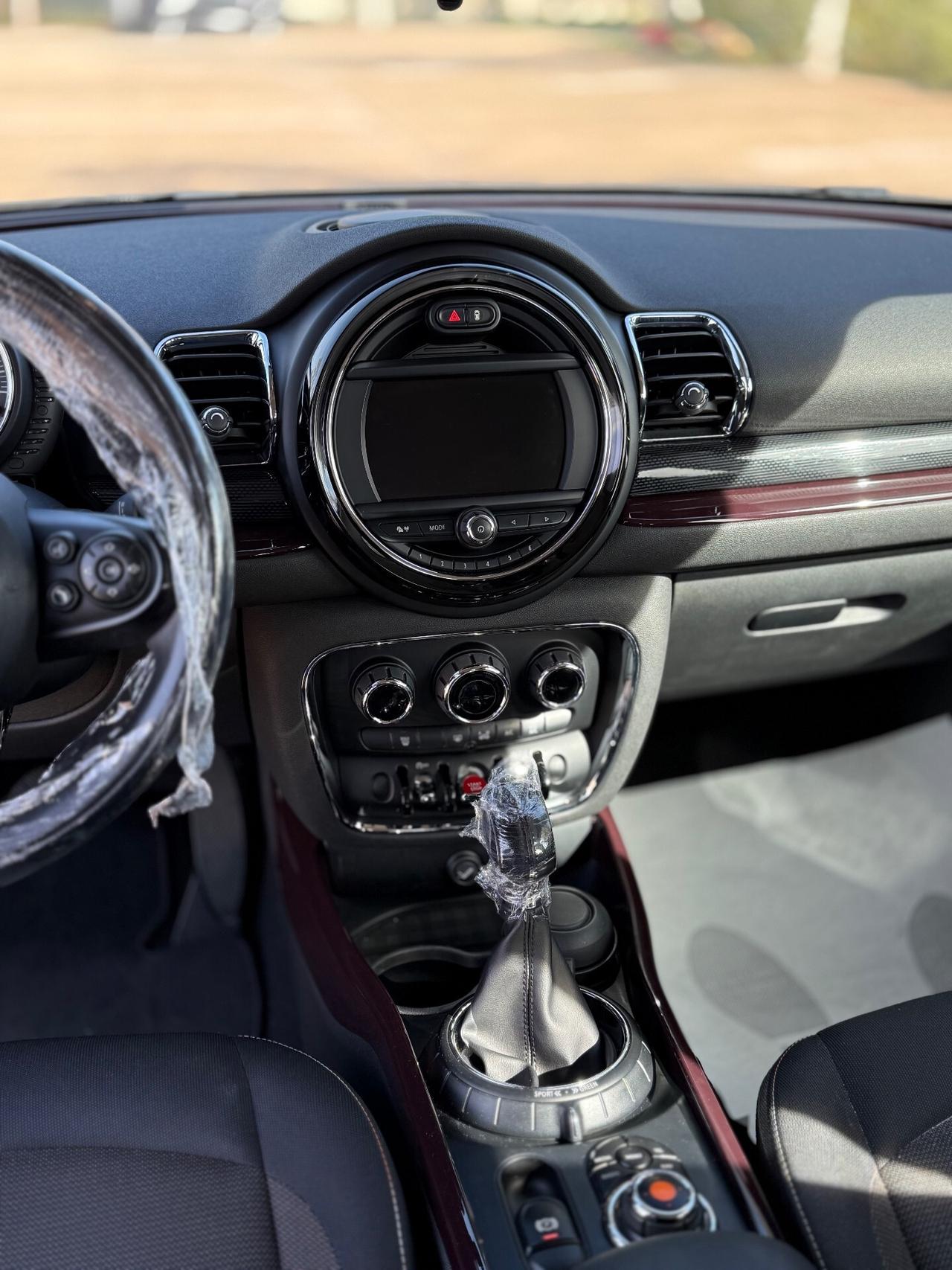 Mini Cooper D Clubman 1.5 One Business Automatica