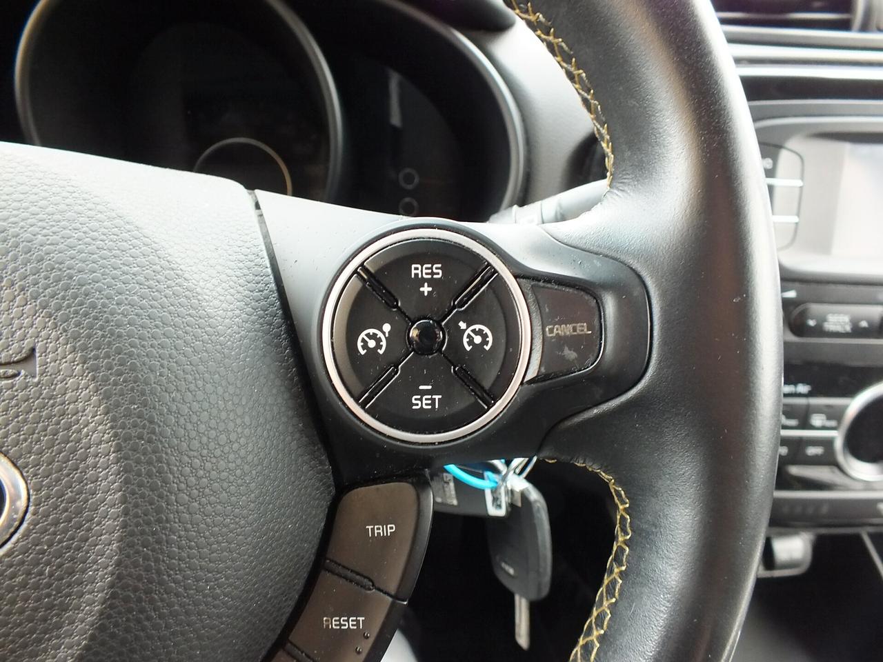 KIA SOUL 1.6 CRDi 136 CV EURO 6-RETROCAMERA-