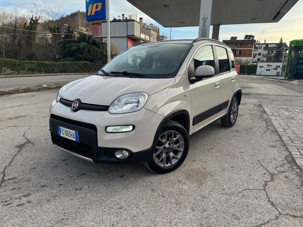 Fiat Panda 1.3 MJT 4x4 Lounge