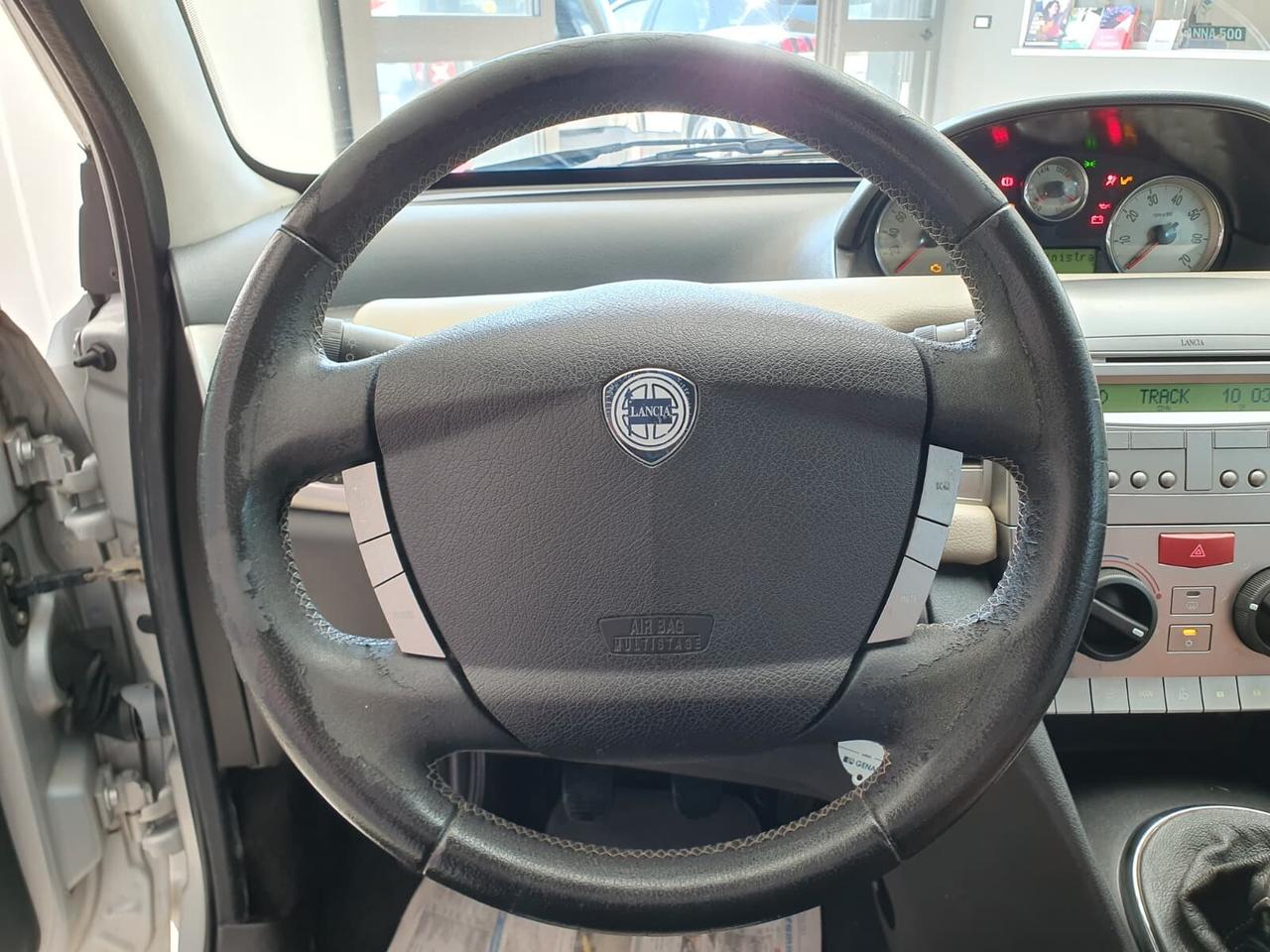 Lancia Ypsilon 1.3 MJT 90cv Oro Bianco 2007