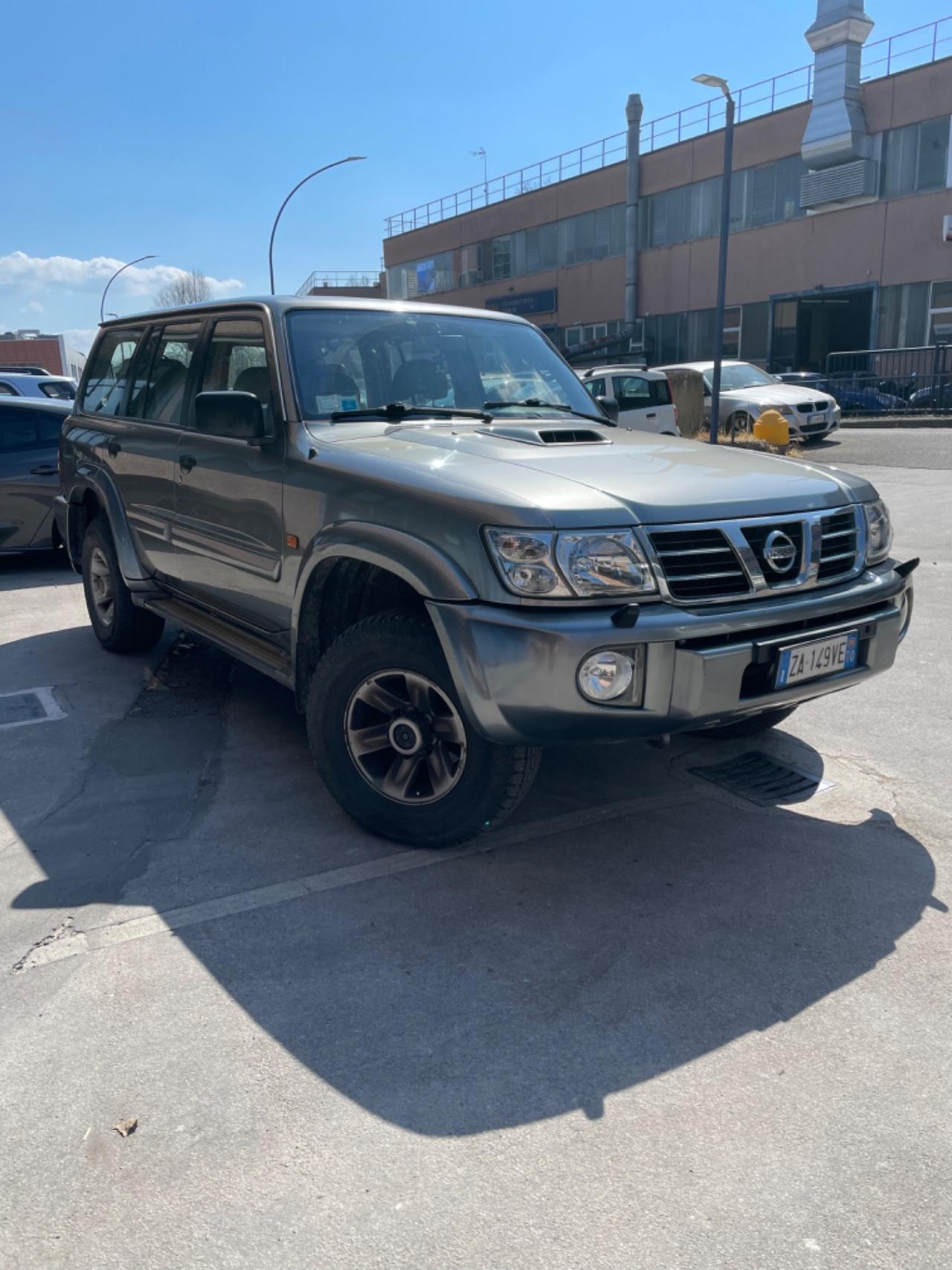 Nissan Patrol GR 3.0 TD Di 5 porte Elegance Wagon