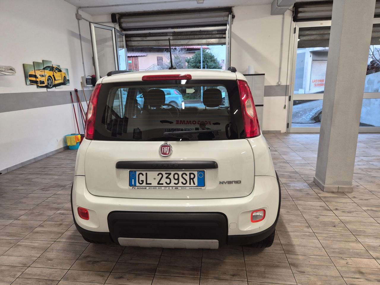 Fiat Panda ibrida benzina