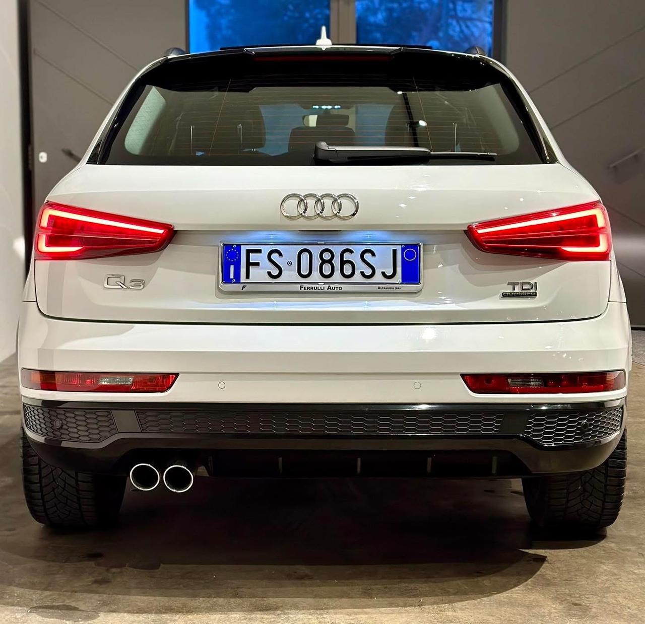 Audi Q3 2.0 Tdi quatt 150CV Stron SLINE TETTO