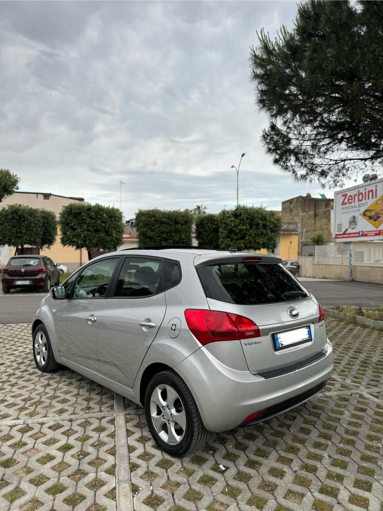 Kia Venga 1.4 CRDi 90CV Easy