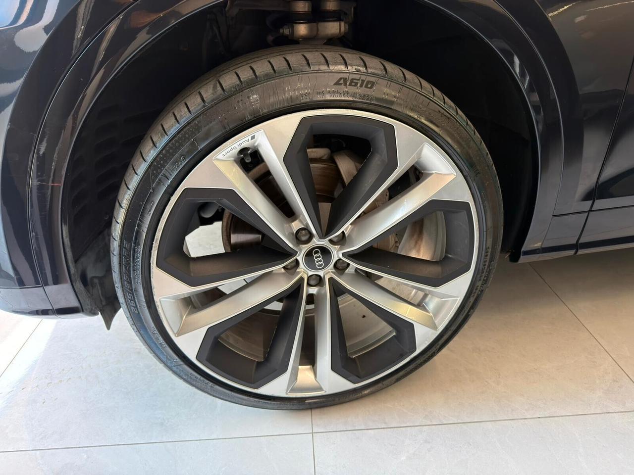 Audi Q5 40 TDI quattro S tronic line plus/TETTO