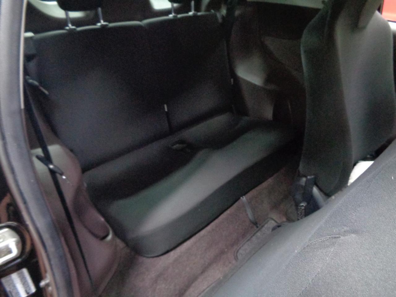 Toyota iQ 1.0 Sol