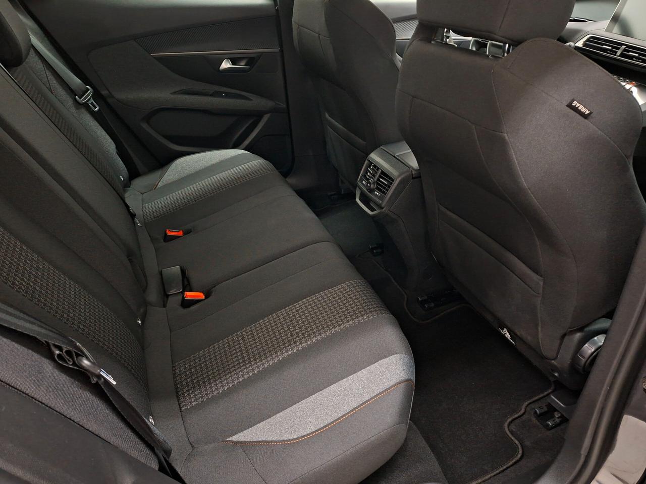 Peugeot 3008 Active Pack 1.5 BlueHDi 130cv EAT8