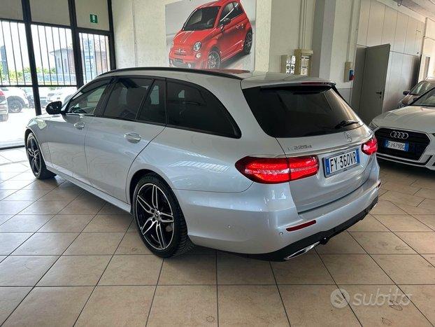 MERCEDES-BENZ E 220 d S.W. 4Matic Auto Premium