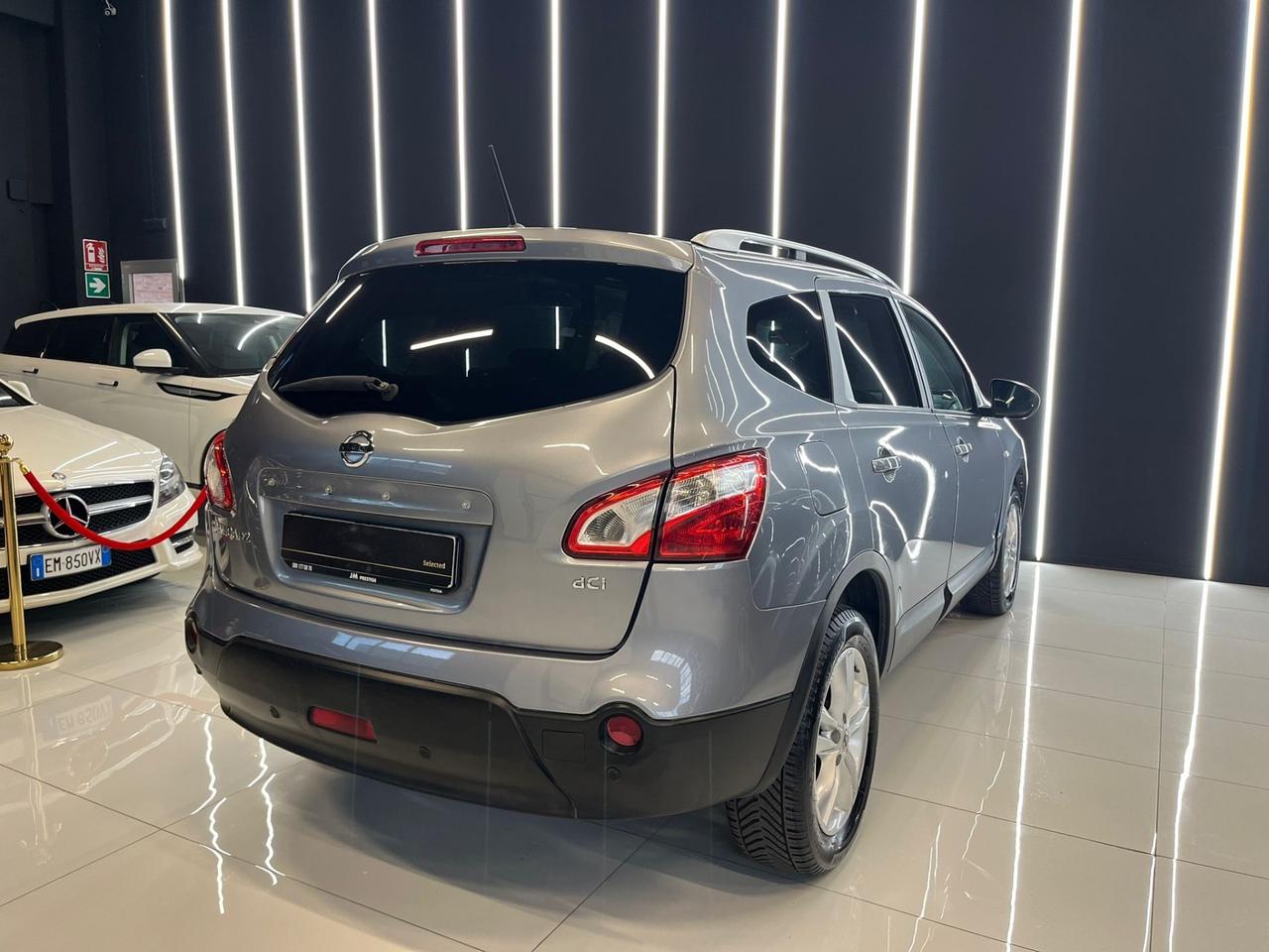 Nissan Qashqai 2.0 dCi DPF Tekna 7 POSTI TETTO
