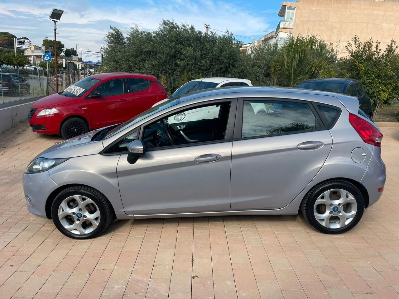 Ford Fiesta Td "Finanziabile Senza Busta Paga"