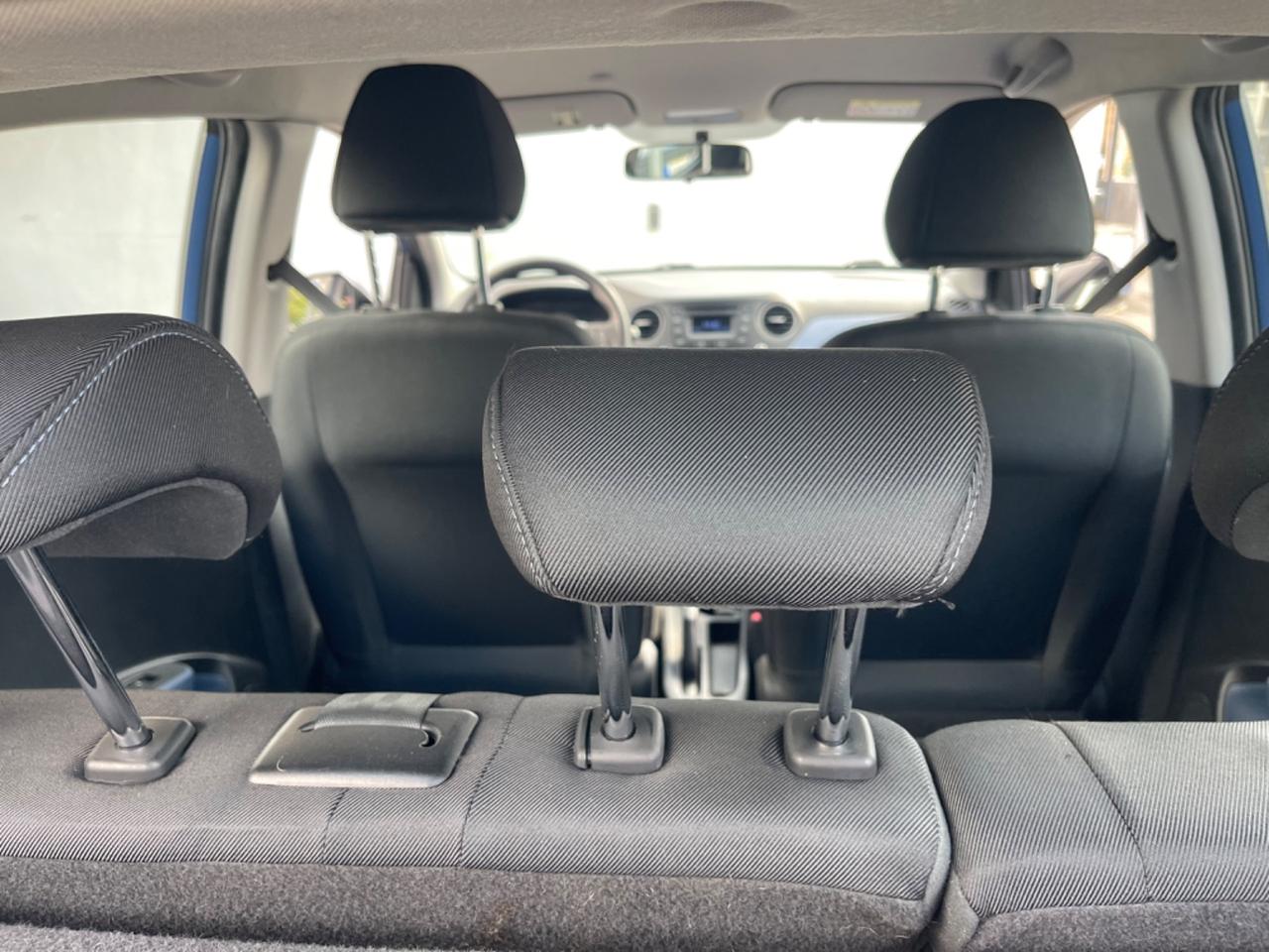 Hyundai i10 1.0 MPI Login FULL OPTIONAL