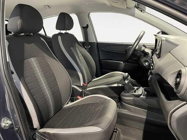 Hyundai i10 1.0 MPI 67CV Tech - NEOPATENTATI