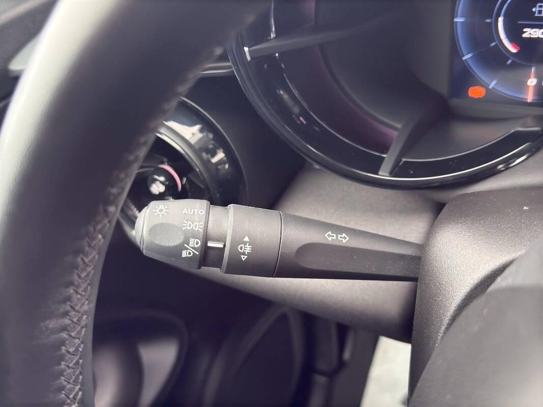 Alfa Romeo Junior 1.2 ibrida 145cv edct6 Con NAVIGATORE & TELECAMERA