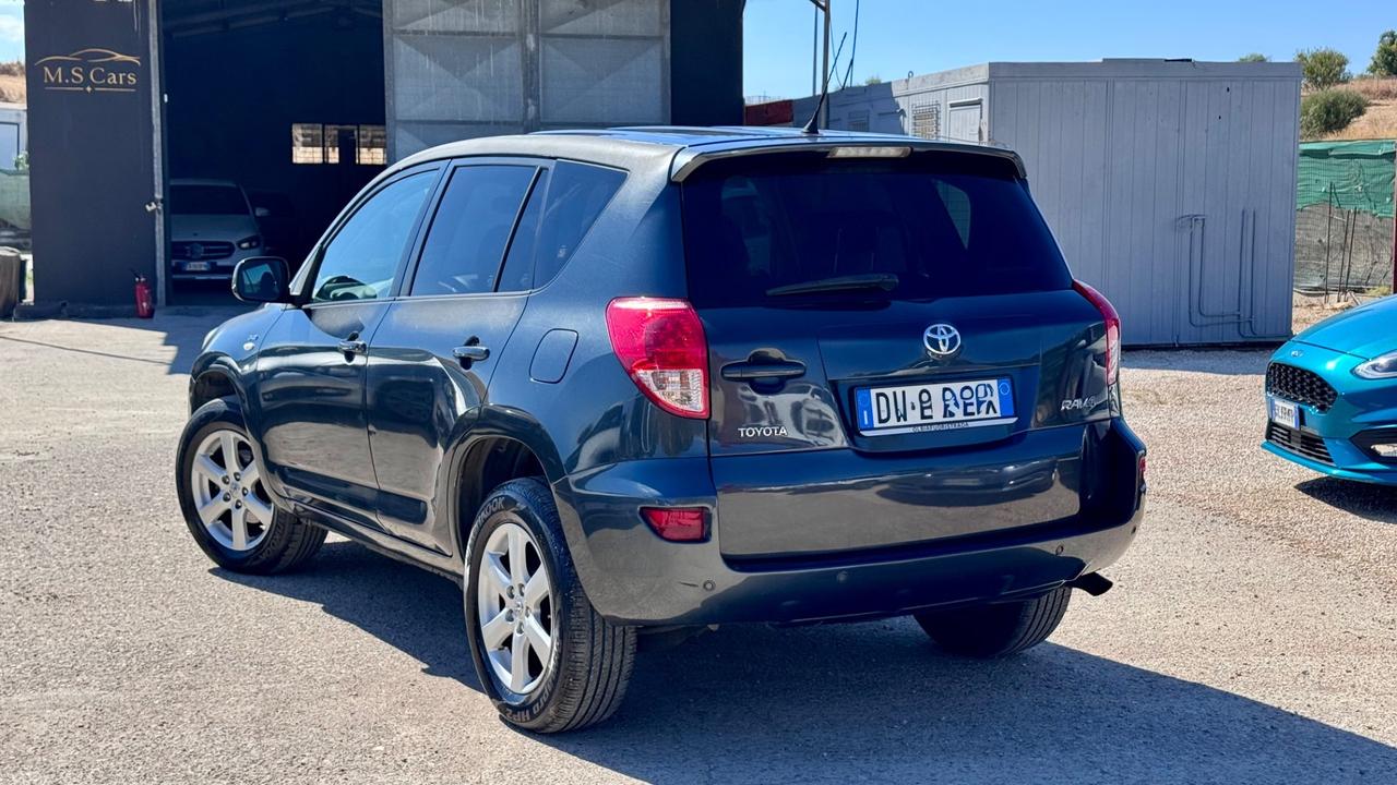 Toyota RAV 4 RAV4 Crossover 2.2 D-4D 136 CV Sol