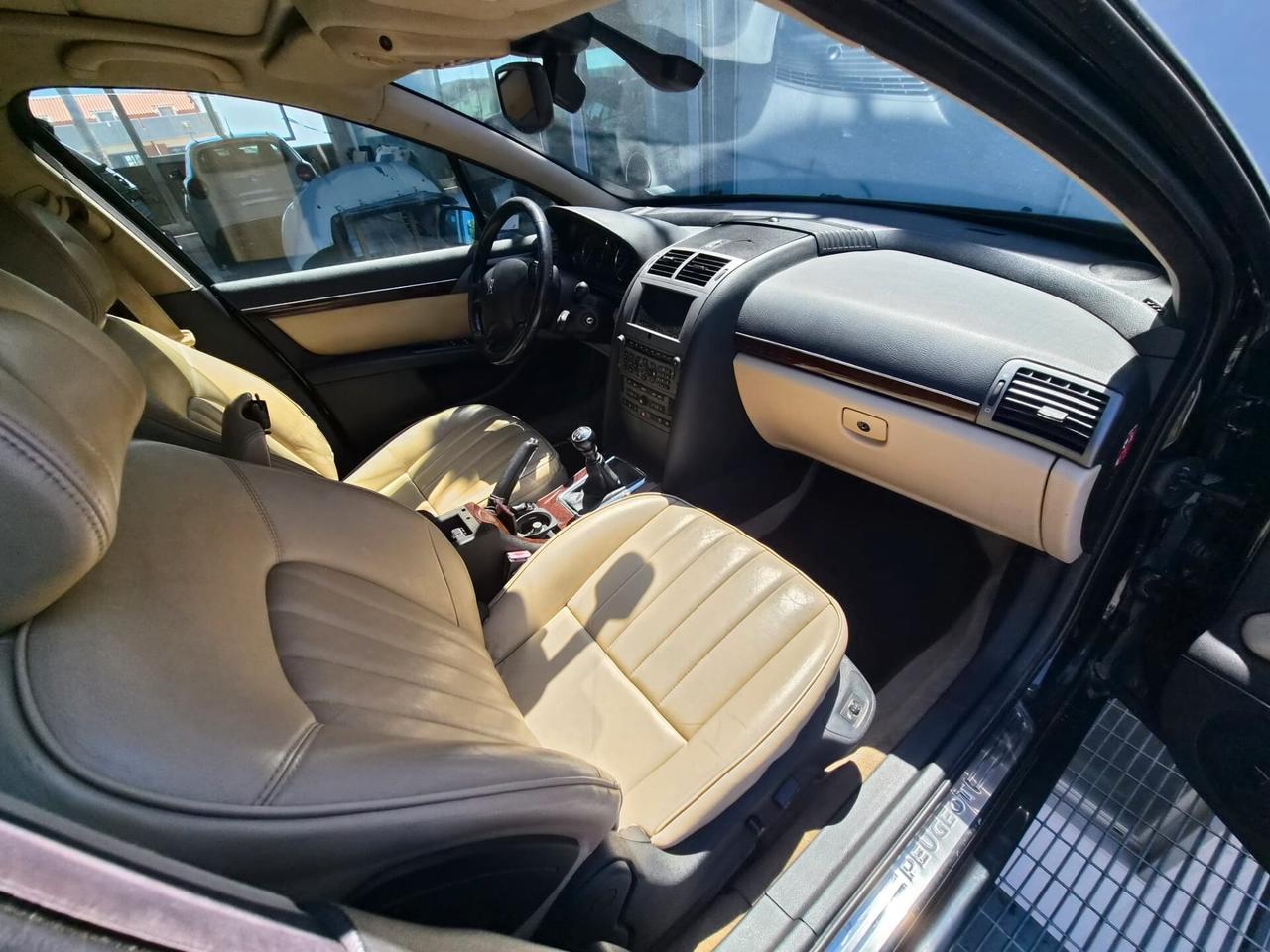 Peugeot 407 2.0 HDi SW Confort