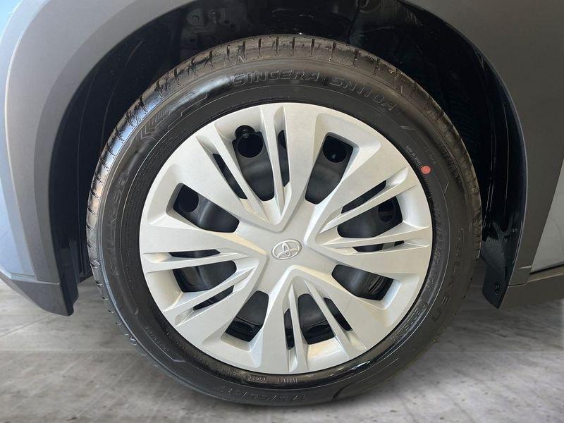 Toyota Aygo X Aygo X 1.0 Active 72cv s-cvt