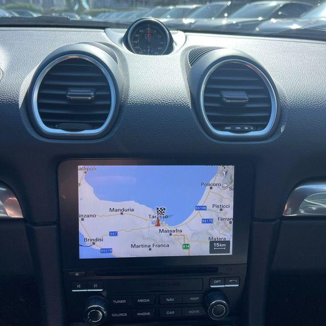 PORSCHE - 718 Cayman