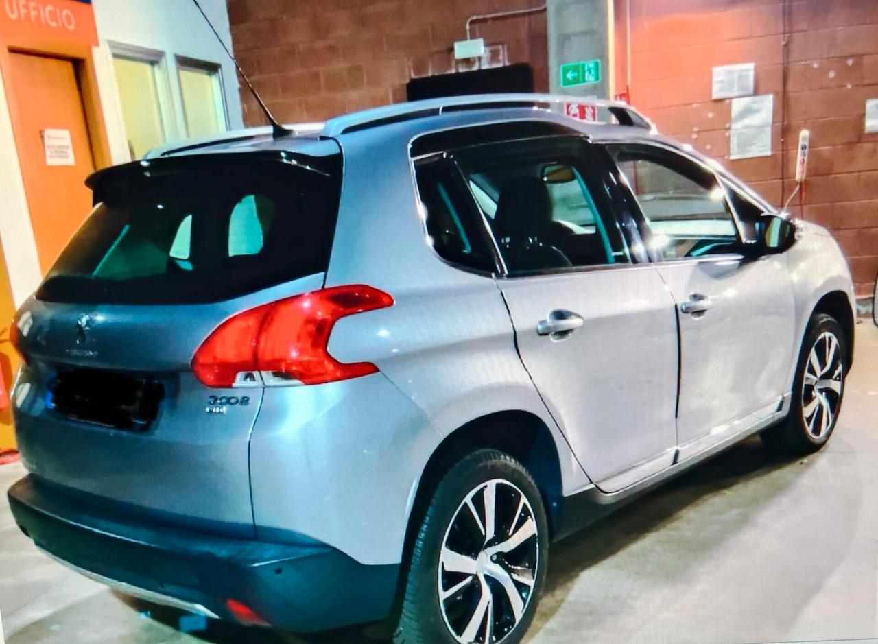 Peugeot 2008 1.6 e-HDi 115 CV Stop&Start Allure