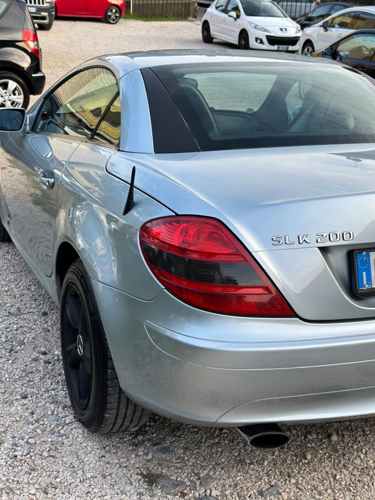 Mercedes-benz SLK 200 KOMPRESSOR UNICOPR KMCERT