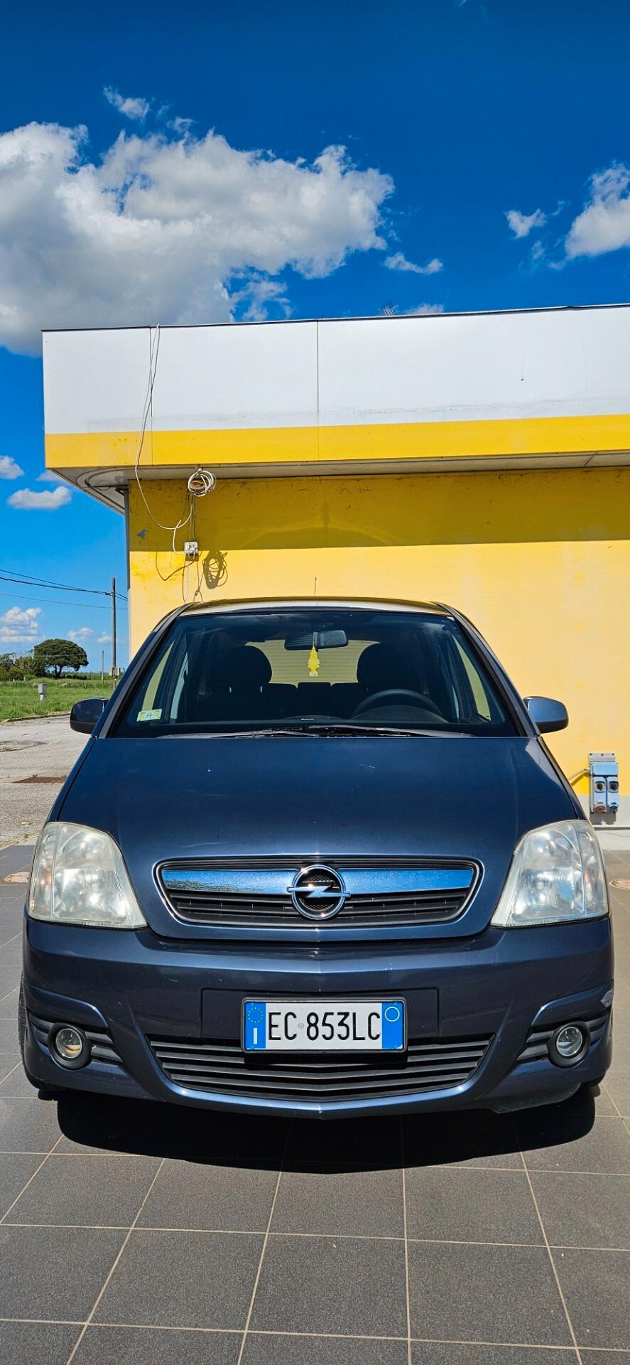Opel Meriva 1.4 16V GPL-TECH Club