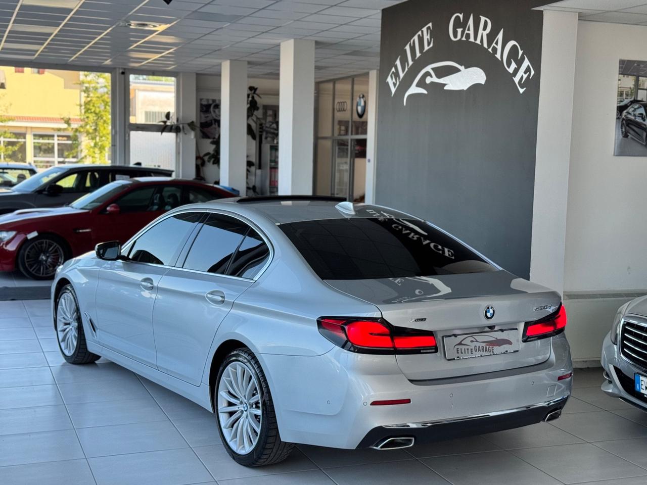 Bmw 530d 48V xDrive Luxury LCI LED TETTO