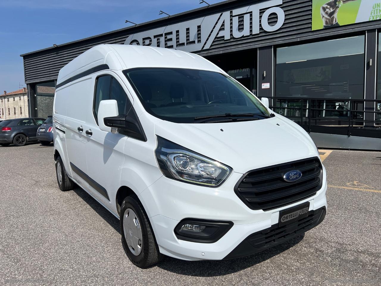 Tran.Cust.300 2.0EcoB.130 L2H2 F.Trend