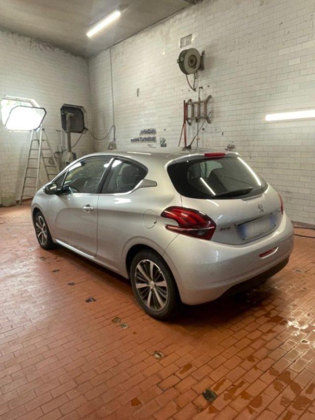 PEUGEOT 208 1° serie PureTech Turbo 110 S&S 3 porte Allure