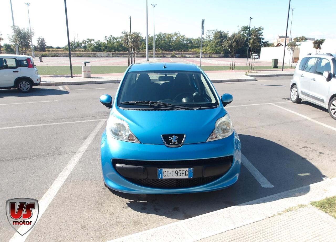 PEUGEOT 107 1.0 BENZ-2006