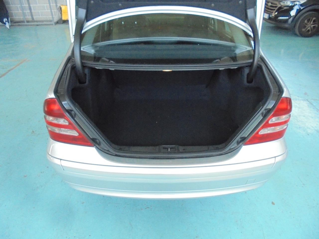 Mercedes-benz C 200 CDI cat Classic