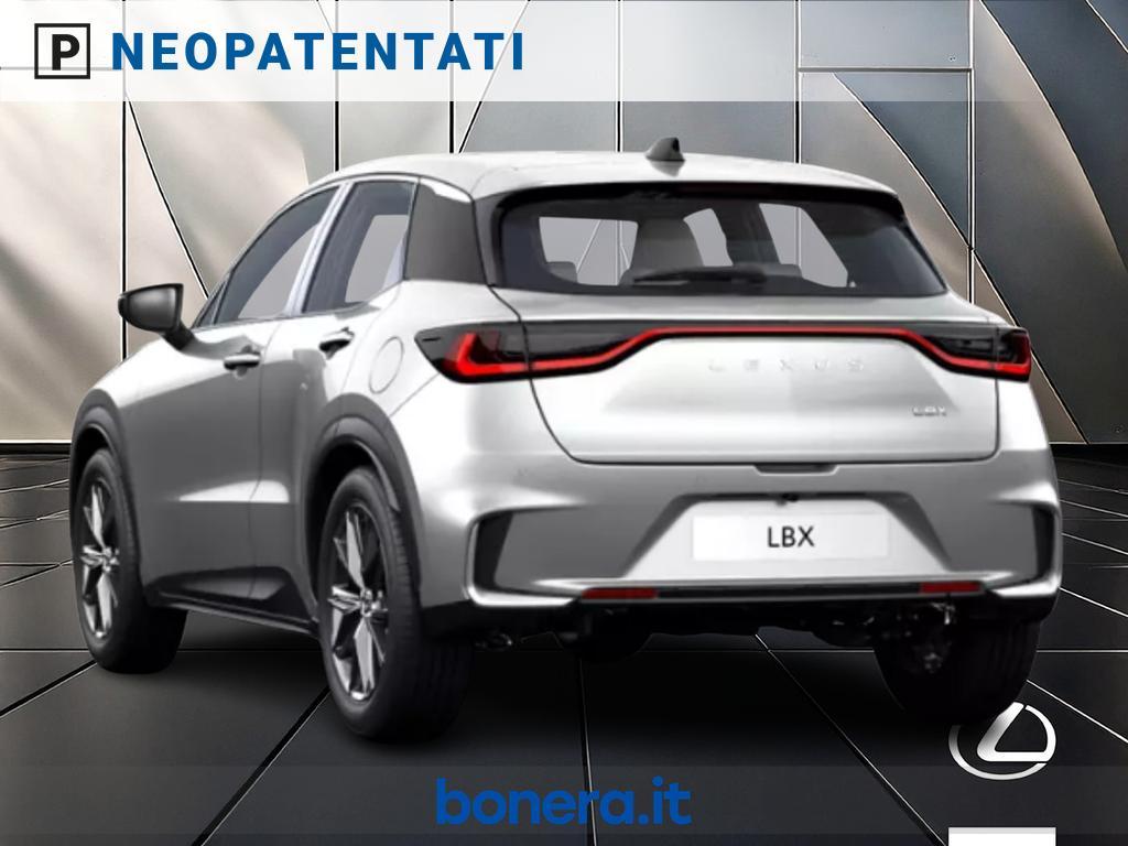 Lexus LBX 1.5 Hybrid Elegant 2WD