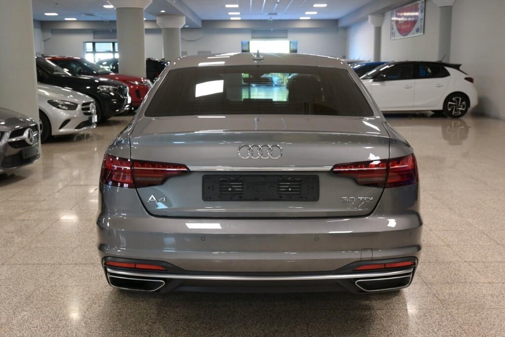 Audi A4 30 TDI Business Advanced